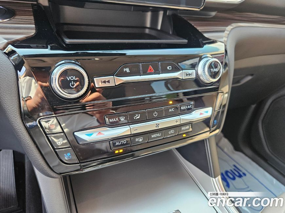 Ford Explorer 6 Generation 2.3 Limited 4WD (12.2022)