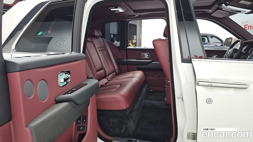 Rolls-Royce 컬리넌 6.7 V12 (04.2023)