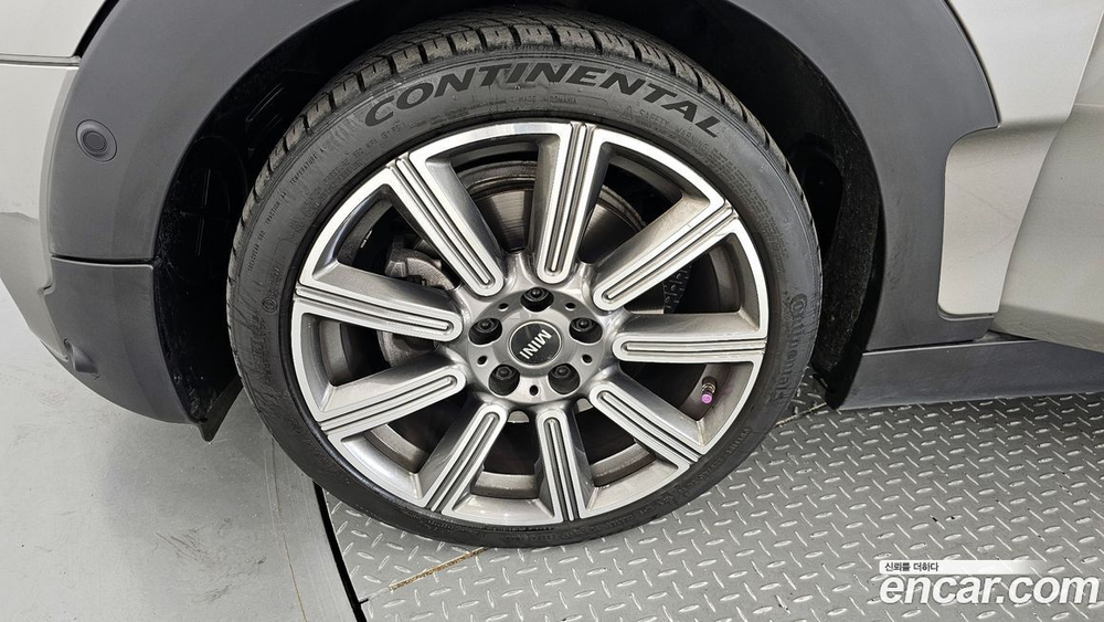 Mini Cooper SD Clubman Basic (07.2021)