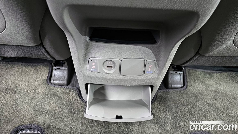 Kia The New Carnival (Sedona) 9-и местный Prestige (01.2020)