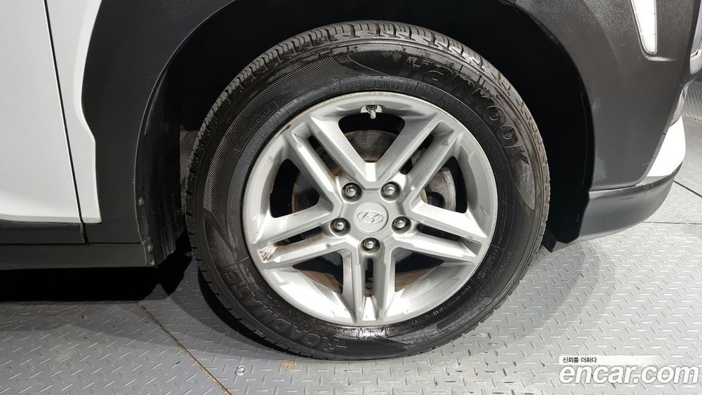 Hyundai KONA Дизель 1.6 2WD (08.2019)