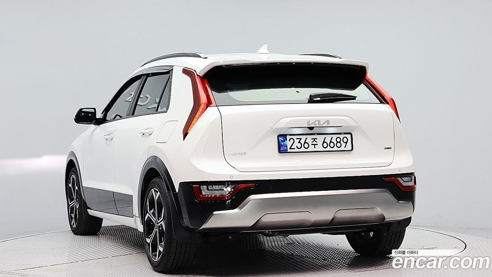 Kia The All New Niro Signatures (01.2023)