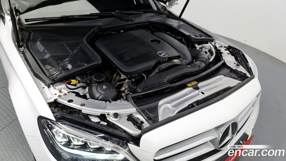 Mercedes-Benz C-Class W205 C200 Avangarde (08.2020)