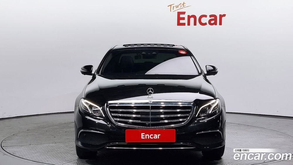 Mercedes-Benz E-Class W213 E300 4MATIC Exclusive (02.2020)