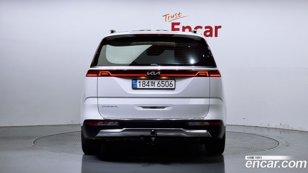 Kia Carnival (Sedona) 4 Generation 9-и местный Signatures (04.2023)