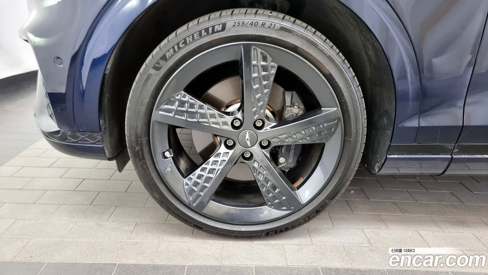 Genesis GV70 2.5T Бензин AWD (11.2021)