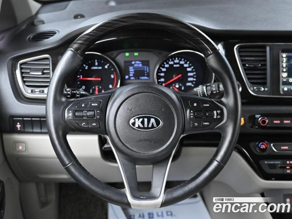 Kia The New Carnival (Sedona) 9-и местный Prestige (05.2020)