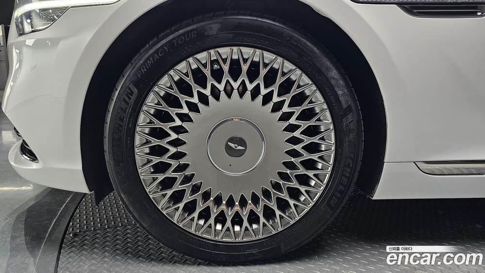 Genesis G90 3.3 T AWD (12.2019)