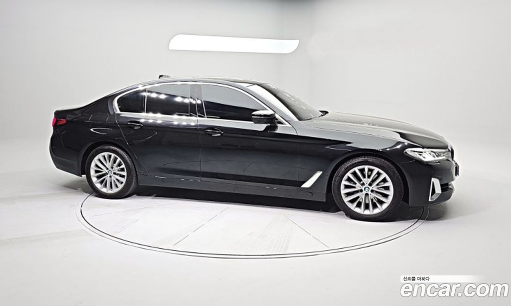BMW 5 Series (G30) 520i Luxury (05.2023)