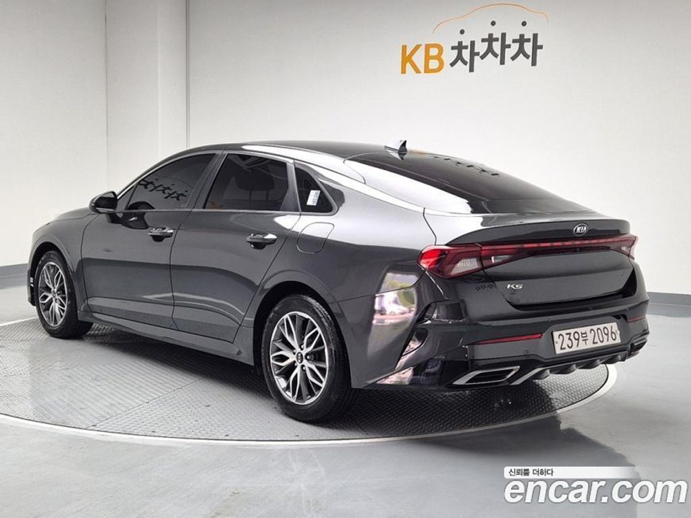 Kia K5 (Optima) 3 Generation 2.0 (03.2020)