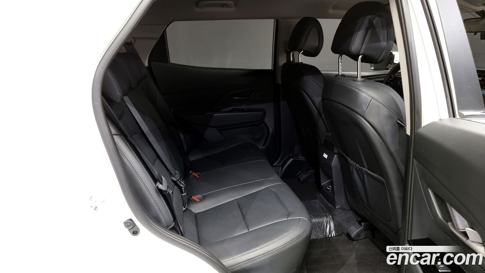 KG Mobility (Ssangyong) Beautiful Korando Бензин 1.5 2WD C3 (10.2021)
