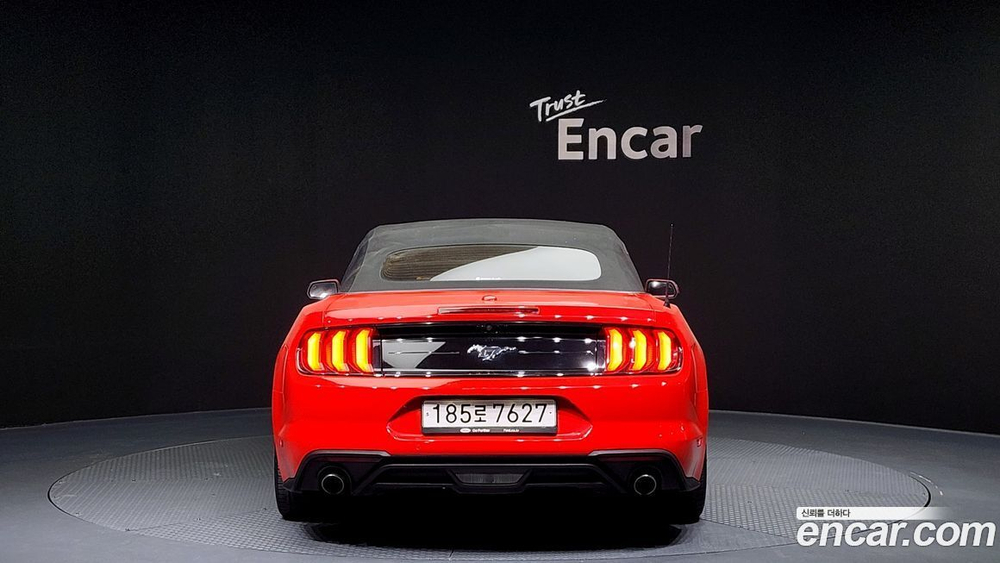 Ford Mustang Convertible (04.2021)