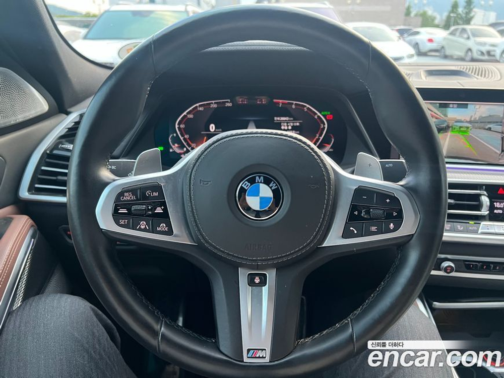 BMW X6 (G06) xDrive40i M Sports (08.2021)