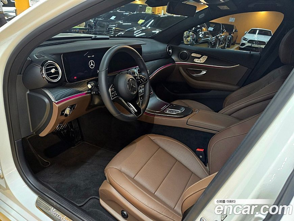 Mercedes-Benz E-Class W213 E250 AMG Line (10.2023)