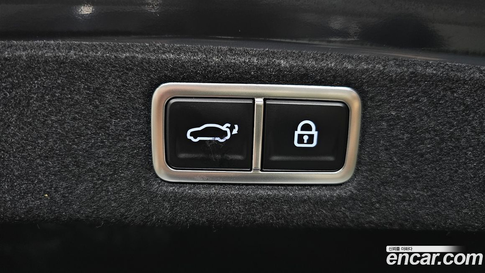 Hyundai Grandeur (Azera) Hybrid (GN7) Exclusive (01.2024)