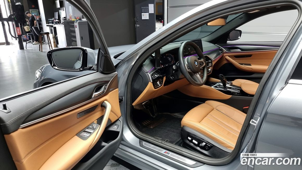 BMW 5 Series (G30) 520i M Sports (06.2023)