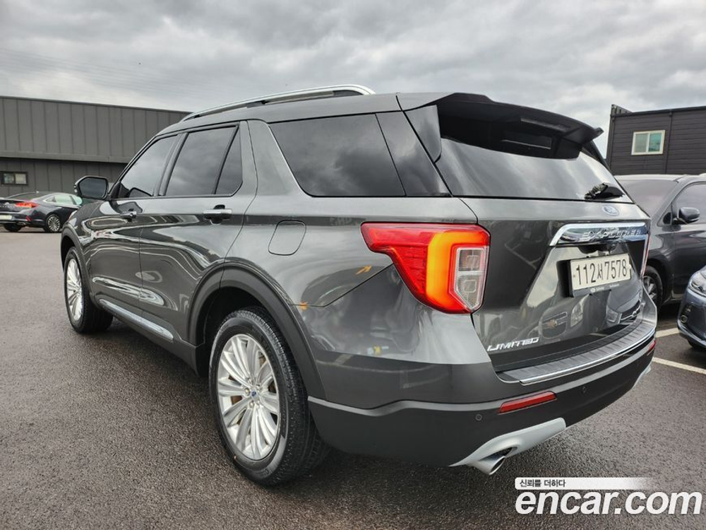 Ford Explorer 6 Generation 2.3 Limited 4WD (01.2020)