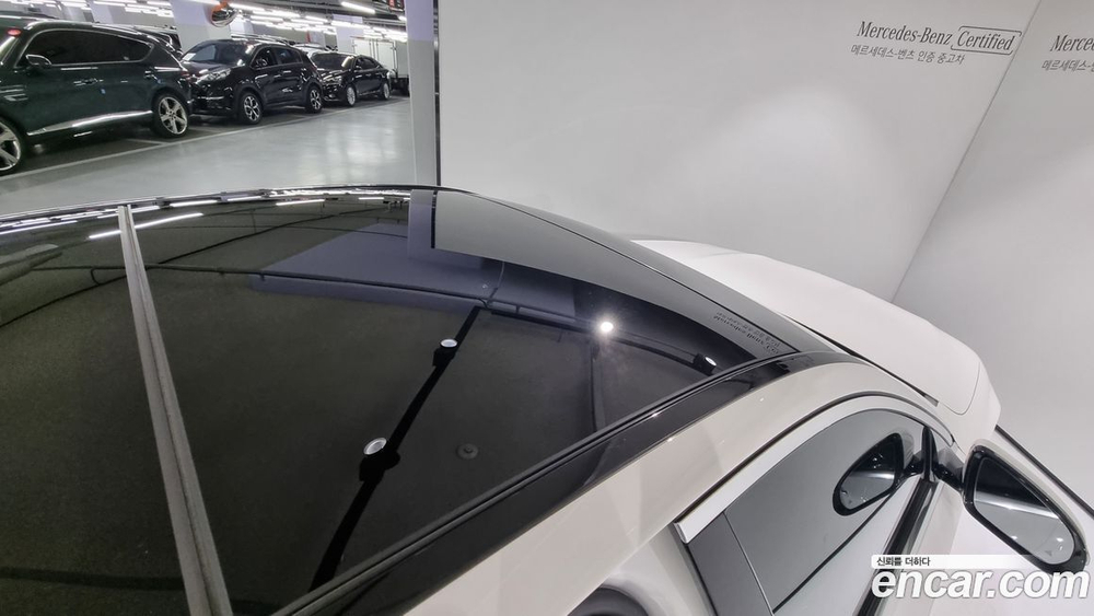 Mercedes-Benz E-Class W213 E350 4MATIC AMG Line (12.2021)