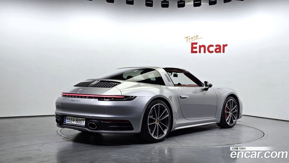 Porsche 911 (992) 타르가 4S (05.2022)