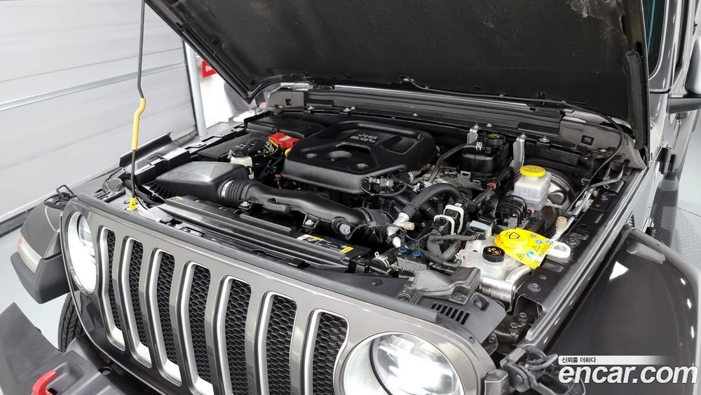 Jeep Wrangler (JL) 2.0 Overland 4 двери (08.2022)