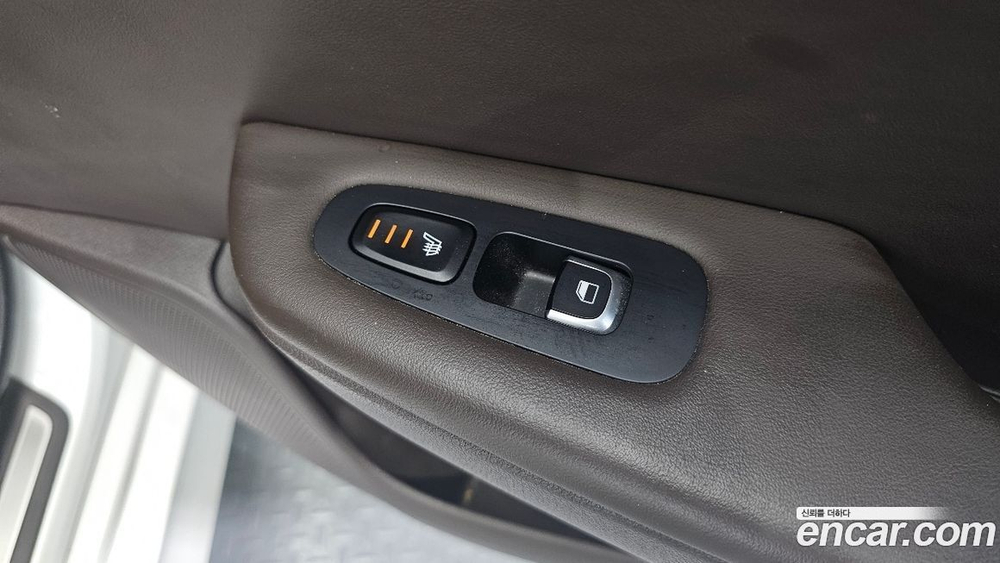 Kia Stinger 2.0 Turbo 2WD (08.2019)