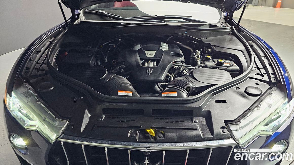 Maserati Levante 3.0 AWD GranLusso (11.2020)