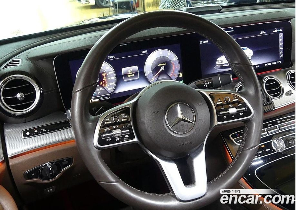 Mercedes-Benz E-Class W213 E300 4MATIC Exclusive (02.2020)