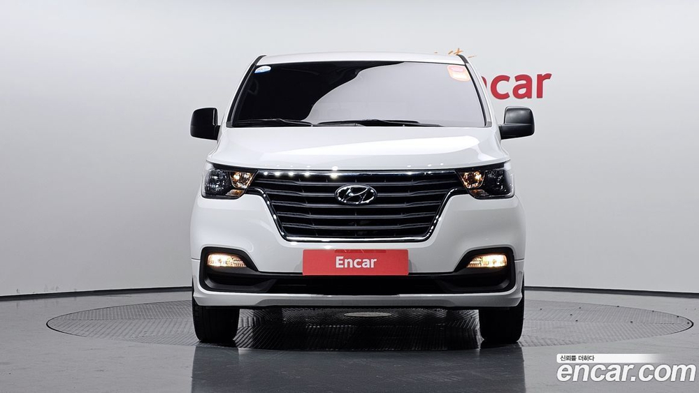 Hyundai The New Grand Starex Wagon 12인승 (04.2020)