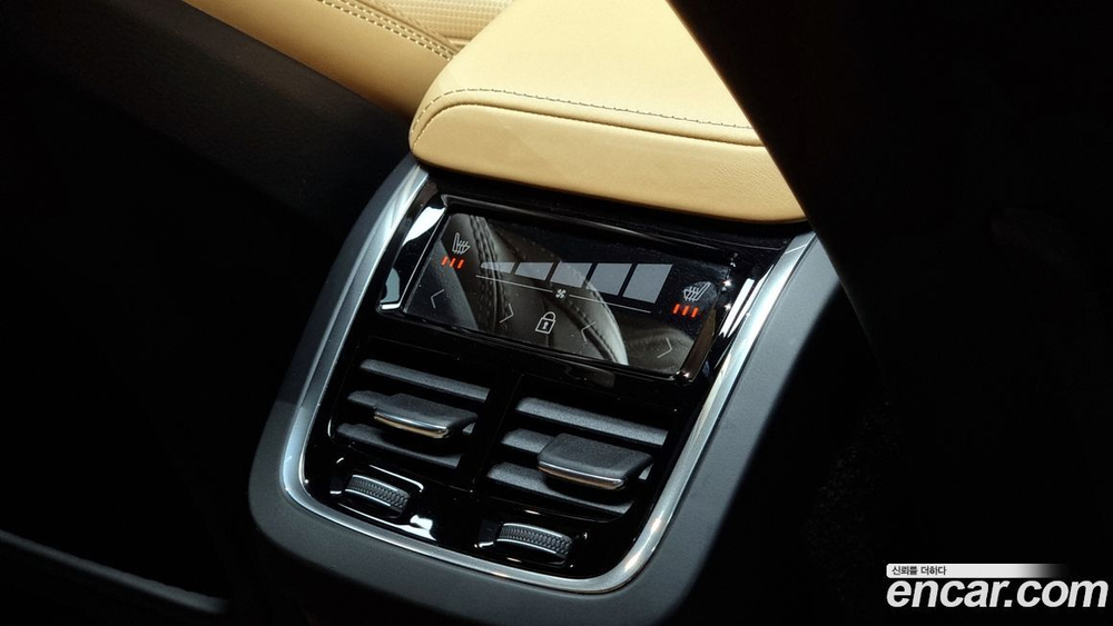 Volvo S60 3 Generation T5 Inscription (10.2019)