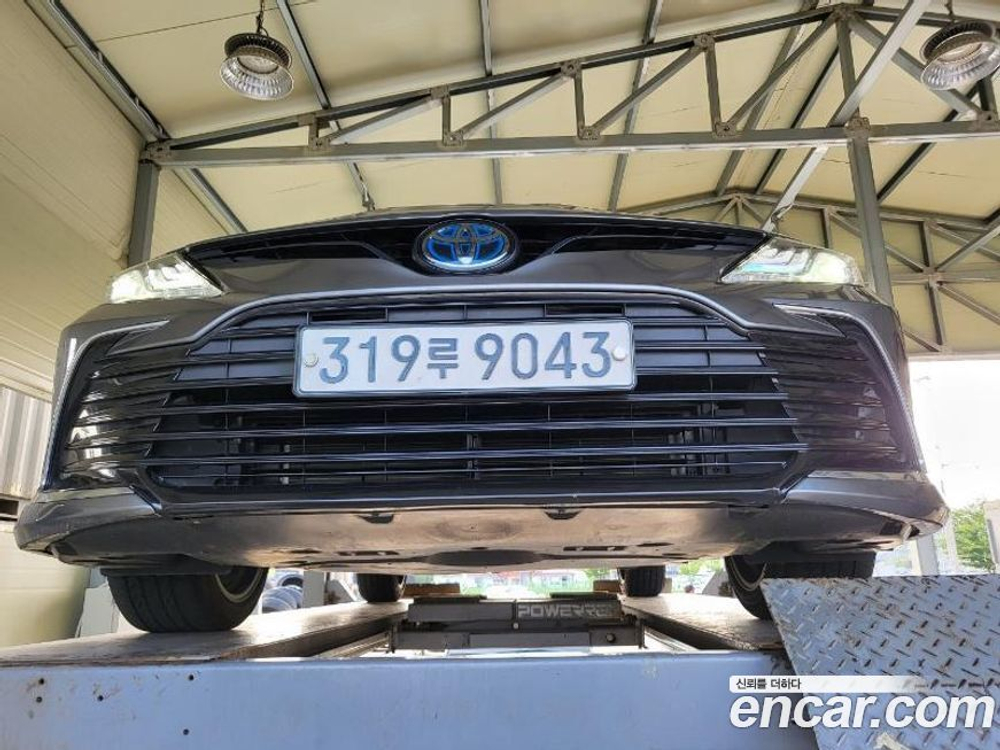 Toyota Camry (XV70) 2.5 XLE Hybrid (03.2022)