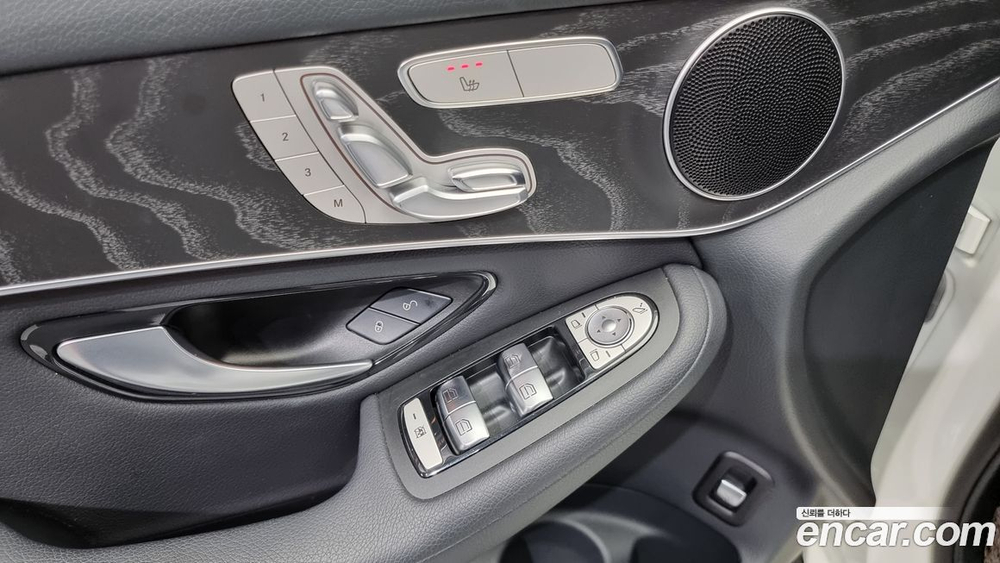Mercedes-Benz GLC-Class X253 GLC300 4MATIC (09.2019)