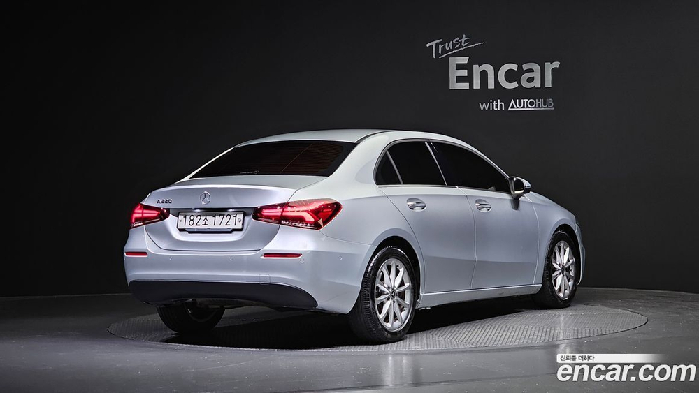 Mercedes-Benz A-Class W177 A220 Sedan (09.2020)