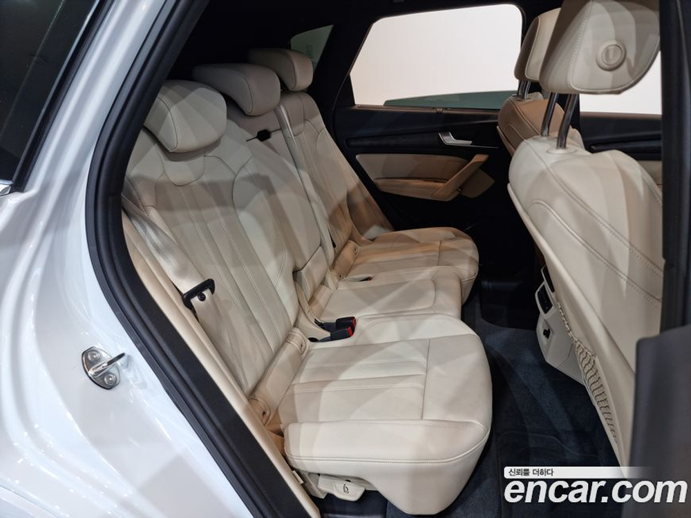 Audi Q5 (FY) 45 TFSI Quattro Premium (06.2023)