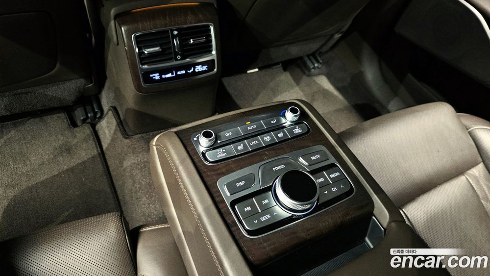 Kia The K9 (Quoris/K900) 3.8 GDI (12.2019)