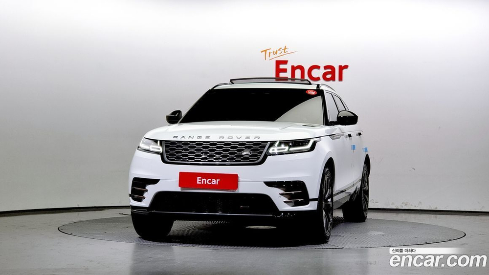 Land Rover Range Rover Bella 2.0 P250 R-Dynamic SE (10.2023)