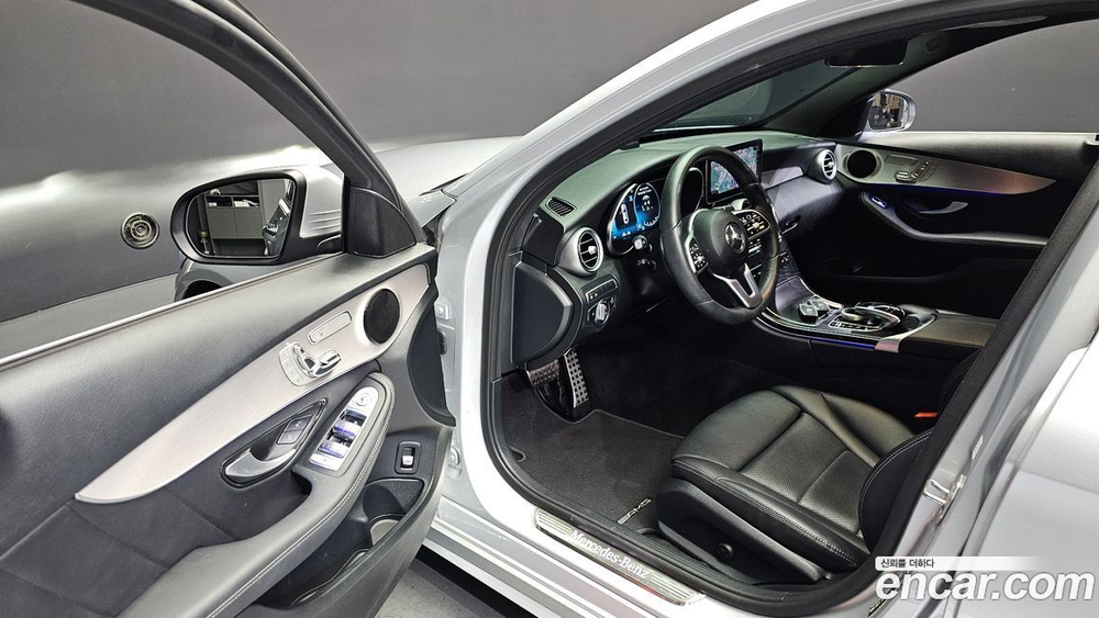 Mercedes-Benz C-Class W205 C200 AMG Line (04.2021)