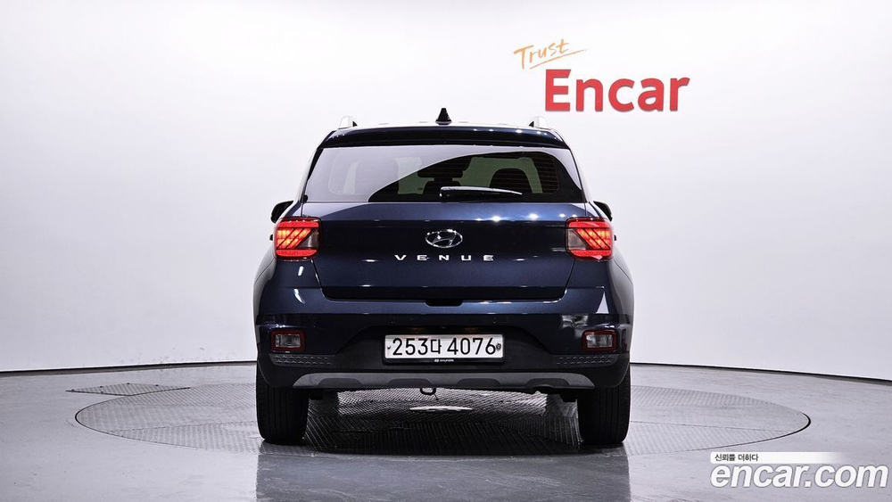 Hyundai Venue 1.6 Modern (10.2019)