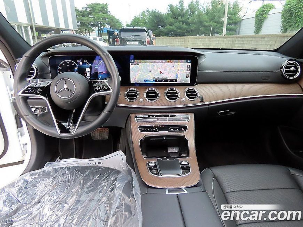 Mercedes-Benz E-Class W213 E250 Exclusive (12.2020)