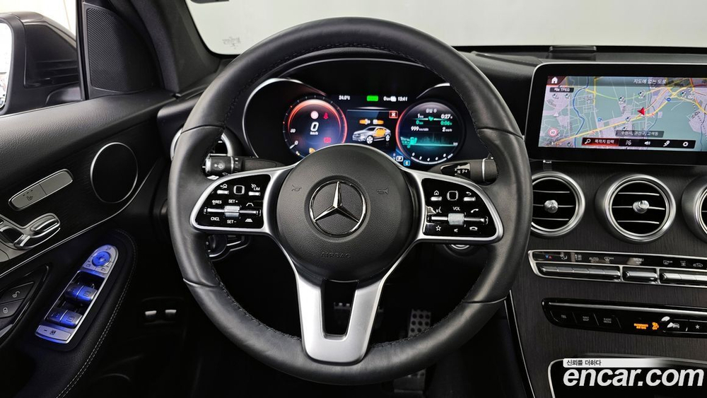 Mercedes-Benz GLC-Class X253 GLC300e 4MATIC Coupe (10.2021)