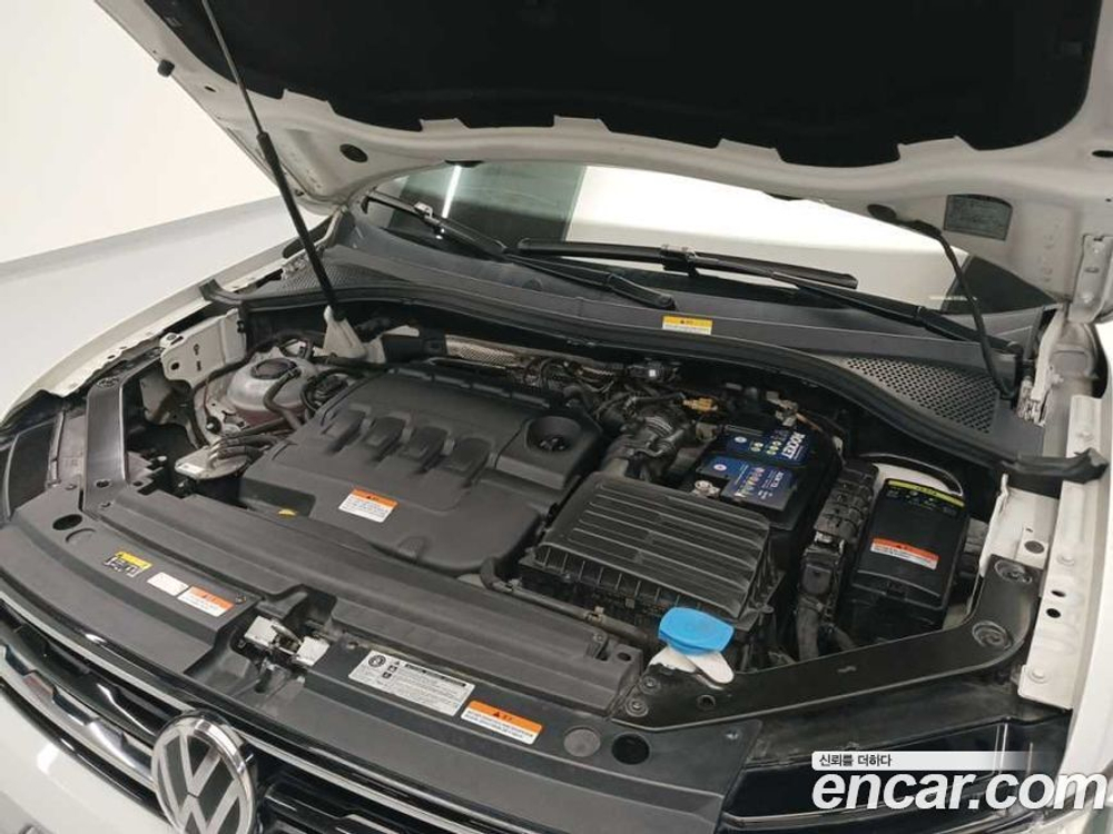 Volkswagen Tiguan 2 Generation 2.0 TDI Premium (03.2020)
