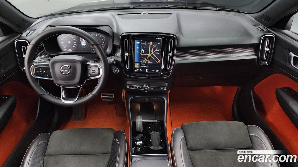Volvo XC40 B4 R-Design (12.2020)