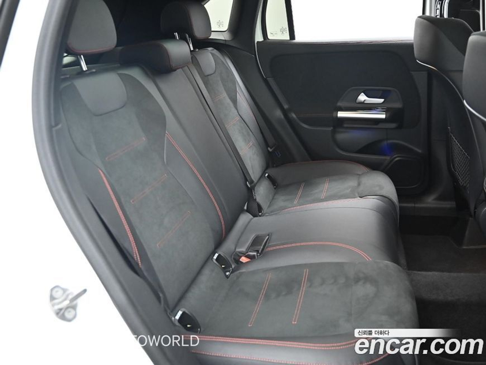 Mercedes-Benz GLA-Class H247 GLA250 4MATIC (12.2020)