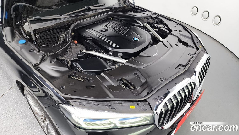 BMW 7 Series (G11) 740Li xDrive Design Pure Excellence (04.2021)