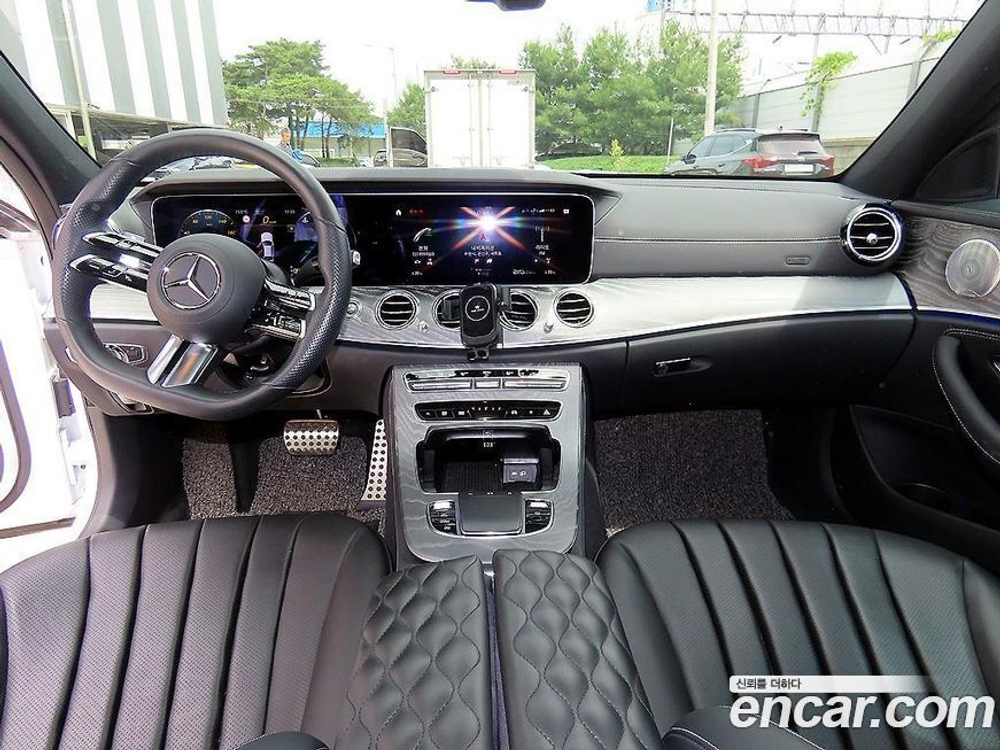 Mercedes-Benz E-Class W213 E350 4MATIC AMG Line Editions (12.2020)