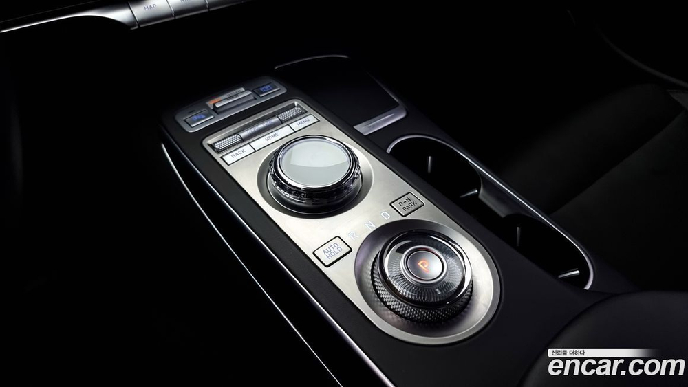 Genesis GV70 2.2 Дизель AWD (04.2021)
