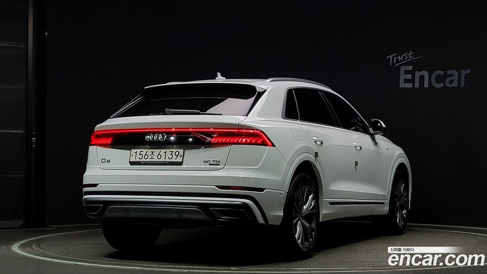 Audi Q8 (4M) 50 TDI Quattro Premium (05.2020)