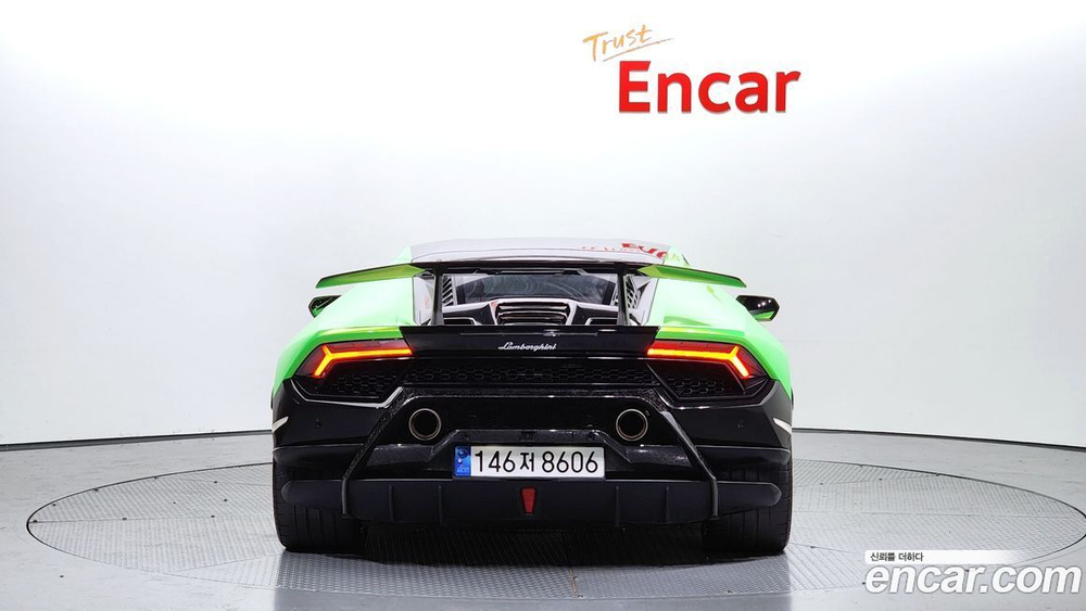 Lamborghini Huracan LP640-4 퍼포만테 (12.2019)