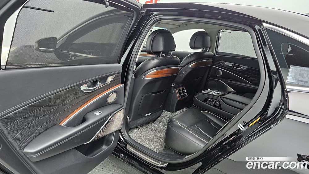 Kia The K9 (Quoris/K900) 3.8 GDI AWD (08.2019)