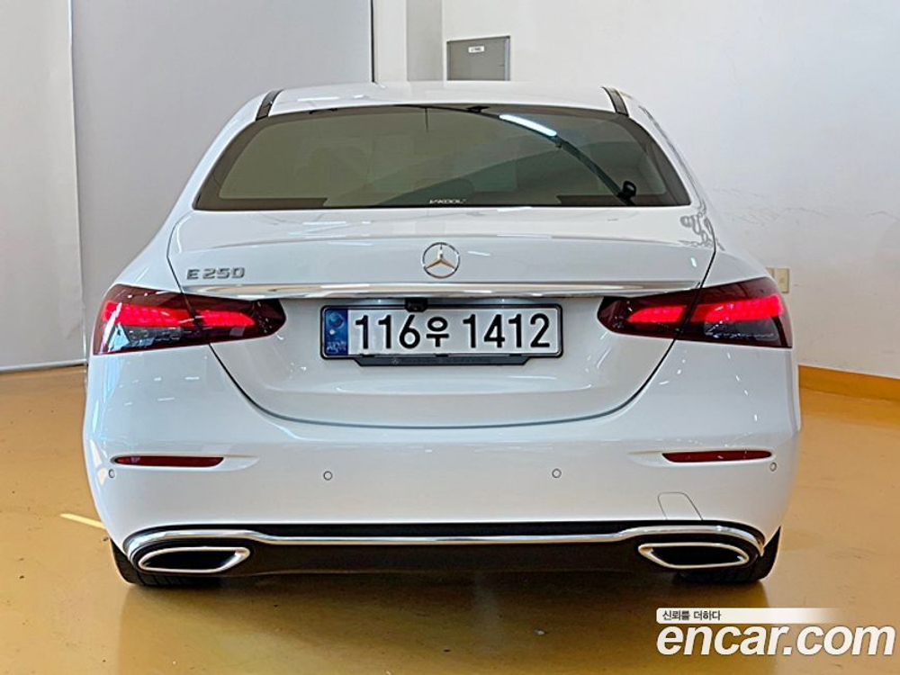 Mercedes-Benz E-Class W213 E250 Avangarde (11.2020)