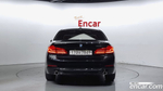 BMW 5 Series (G30) 520i Luxury (04.2020)